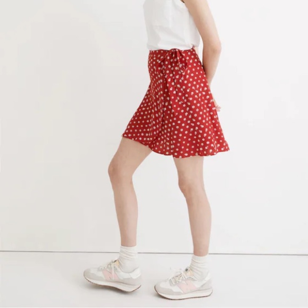 Madewell Wrap Mini Skirt | Red Bandana Flower | Size 2